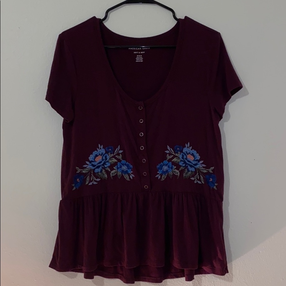 Super cute and soft American Eagle shirt!!